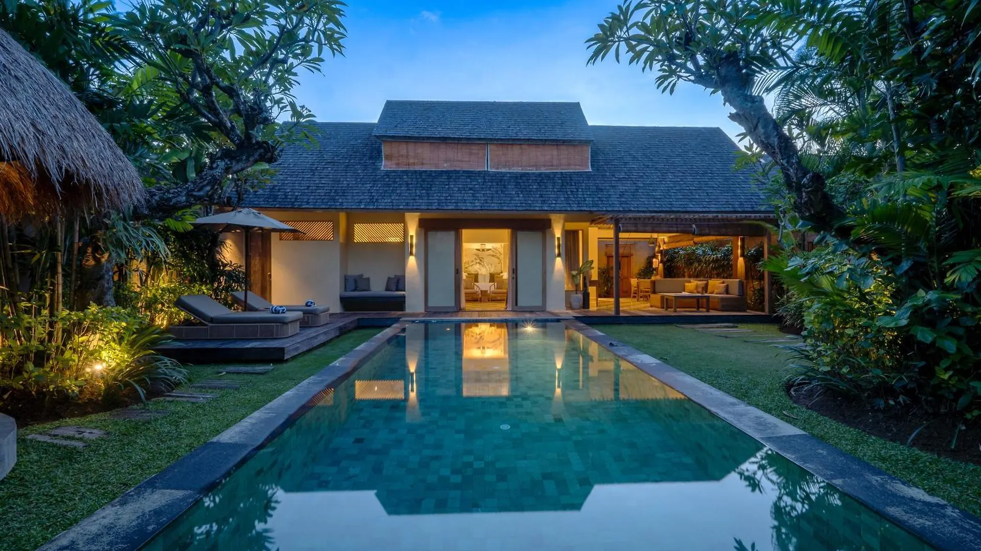 Space Villas Bali Seminyak Endonezya